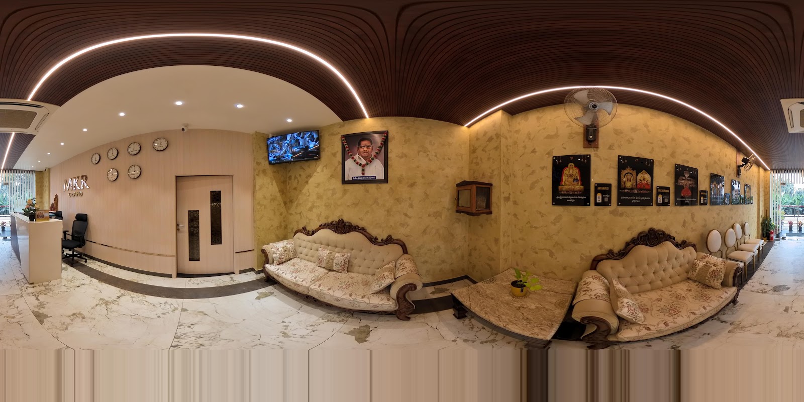 HOTEL MKR GRAND